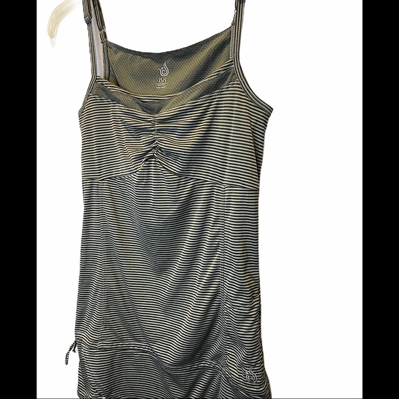 Isis- Gray Striped Workout Tank- Sz. XS - Picture 2 of 10